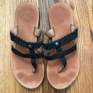 Women’s sandals